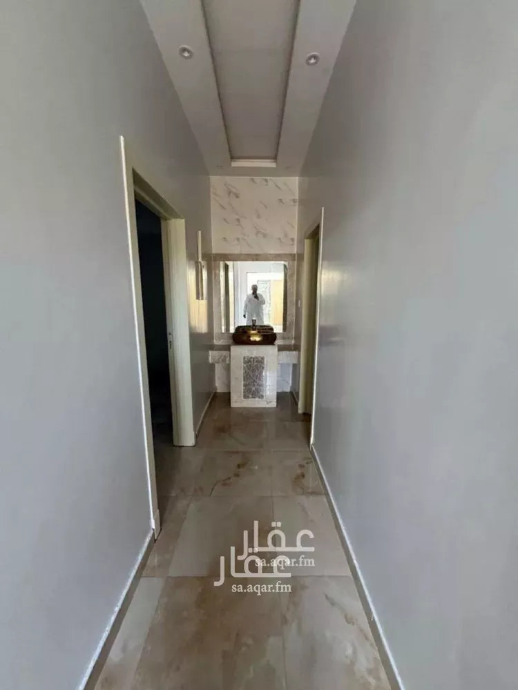 فيلا للإيجار في شارع أحمد بن علي بن السمين, حي المهدية, مدينة الرياض, منطقة الرياض