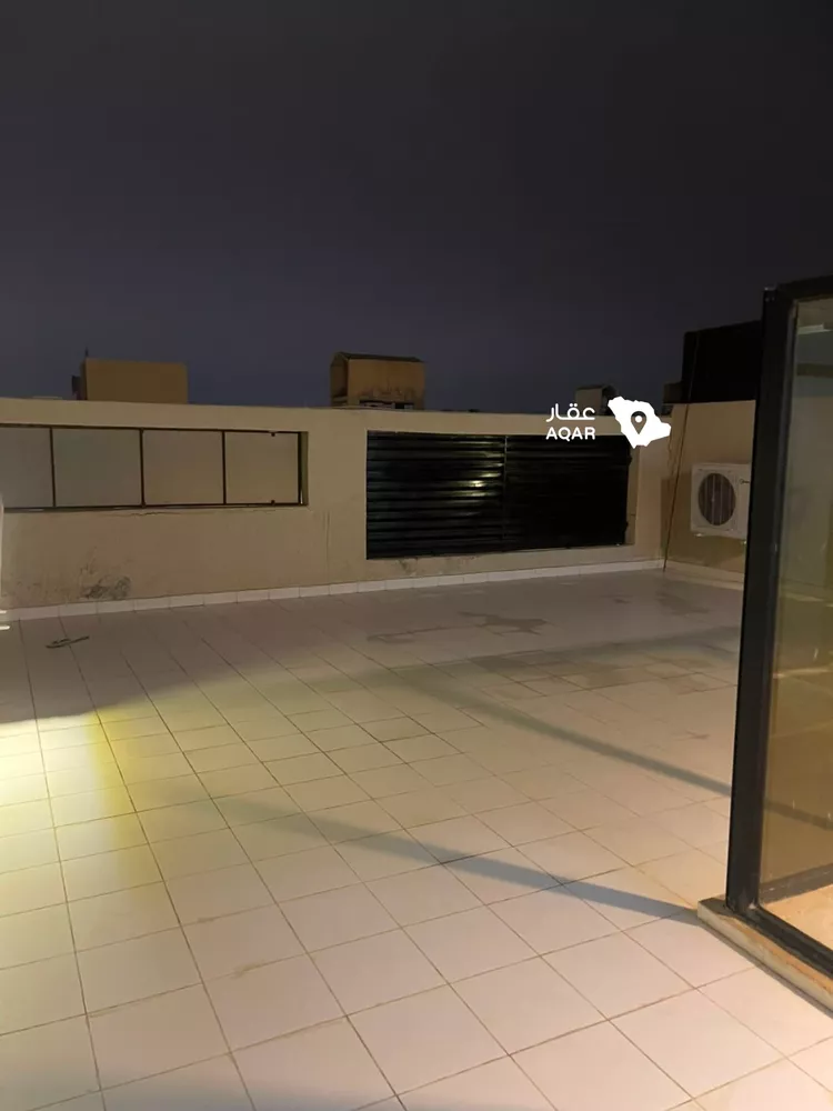 فيلا للإيجار في شارع رقم 393, حي ظهرة لبن, مدينة الرياض, منطقة الرياض صورة 4