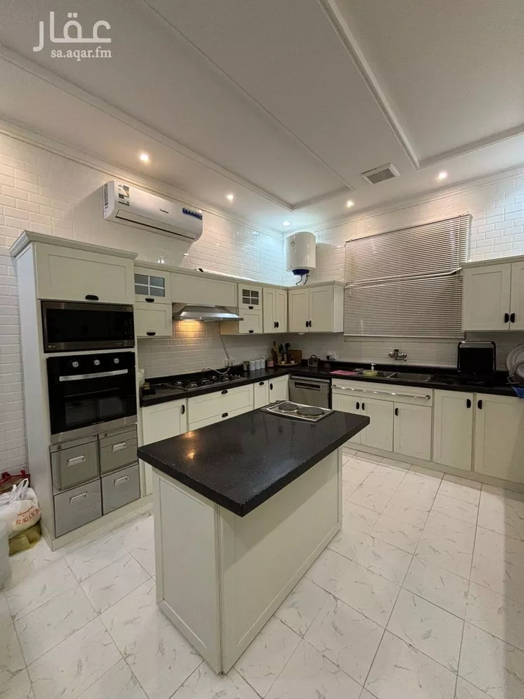 فيلا للإيجار في شارع عمر بن علي الجعدي, حي طويق, مدينة الرياض, منطقة الرياض صورة 2