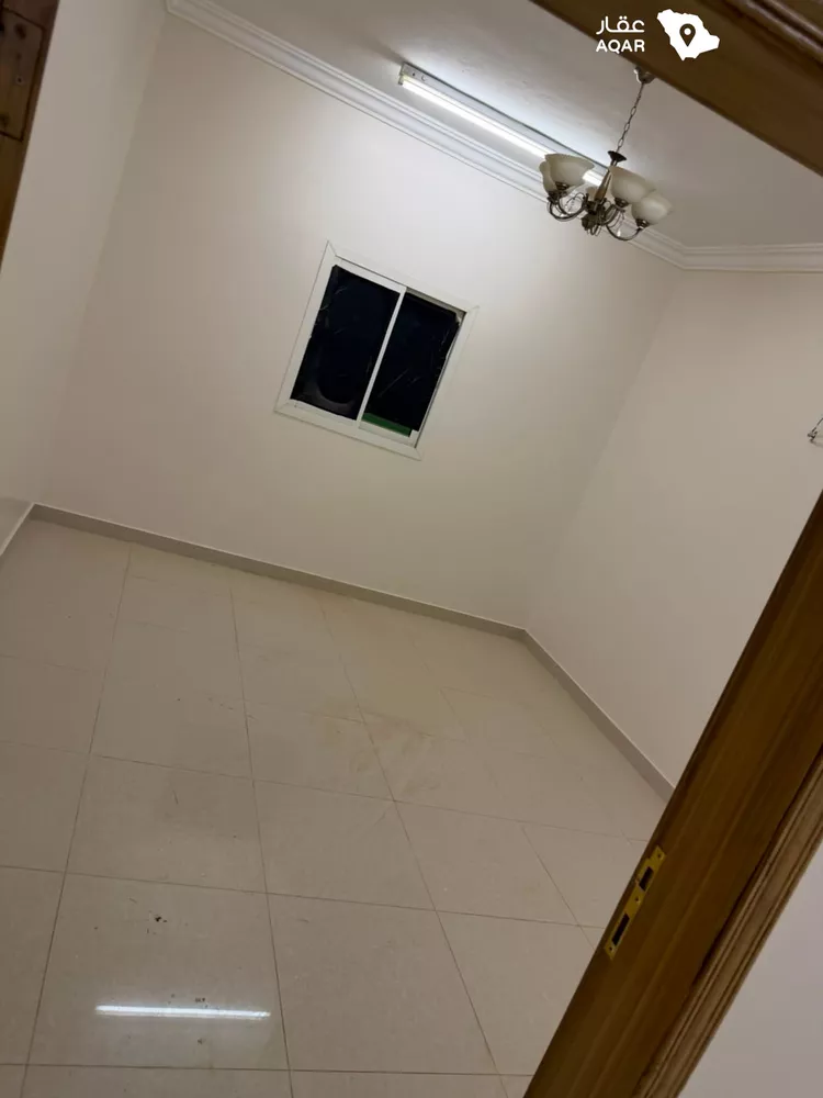 فيلا للإيجار في شارع رقم 57, حي ظهرة لبن, مدينة الرياض, منطقة الرياض 7