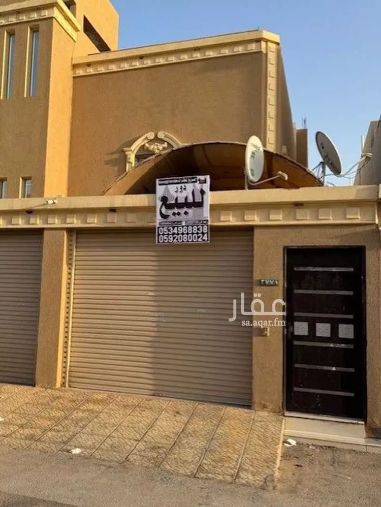 دور للبيع في شارع أحمد بناني, حي الورود, مدينة الخرج, منطقة الرياض