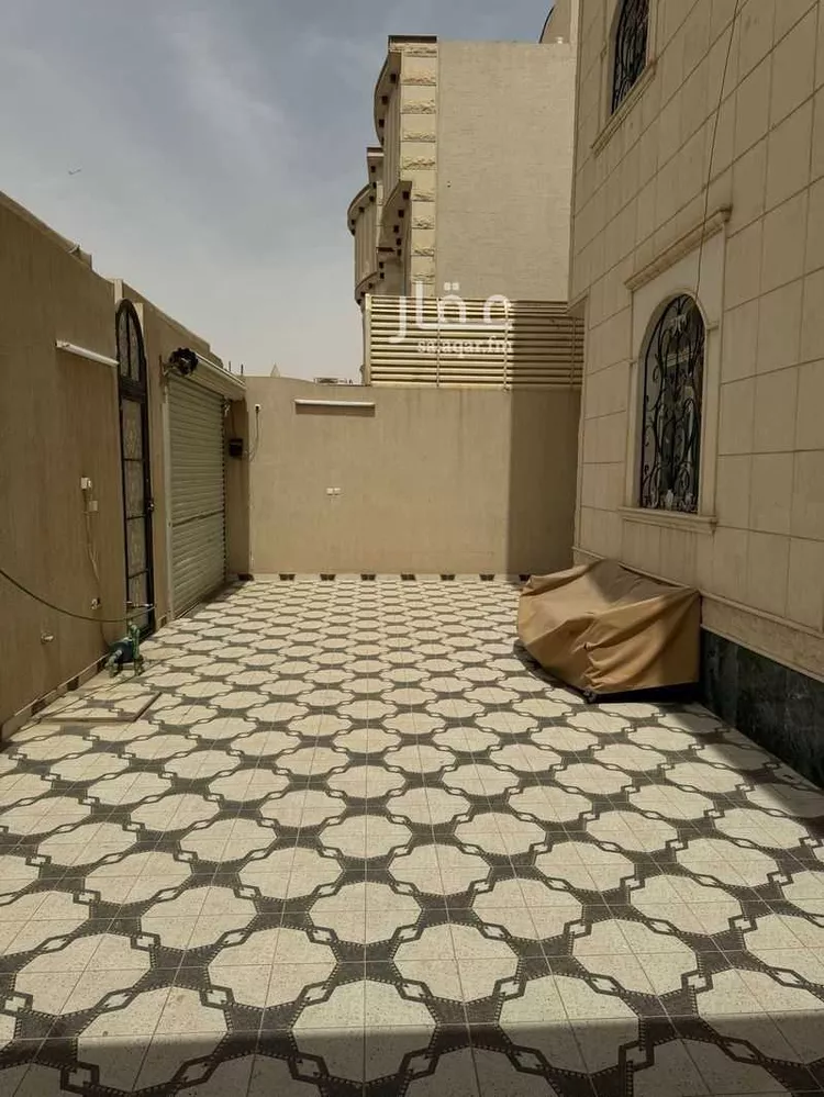 فيلا للبيع في شارع فخر الدين الخاتوني, حي الرمال, مدينة الرياض, منطقة الرياض 10