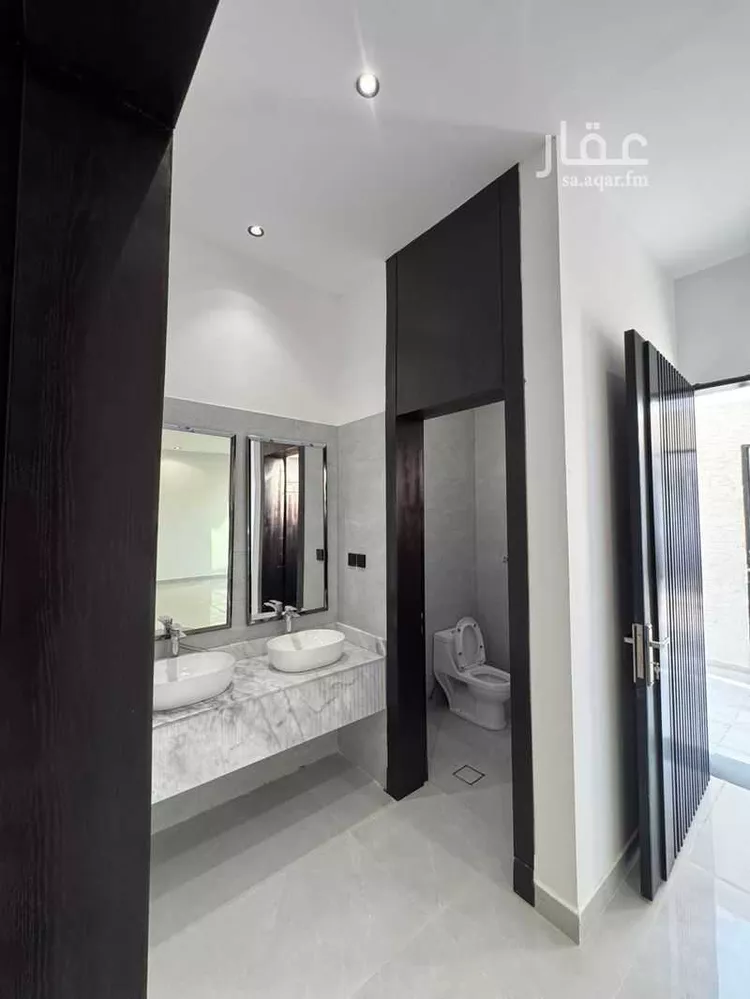 فيلا للبيع في شارع الربع الخالي , حي الجنادرية, مدينة الرياض, منطقة الرياض صورة 5