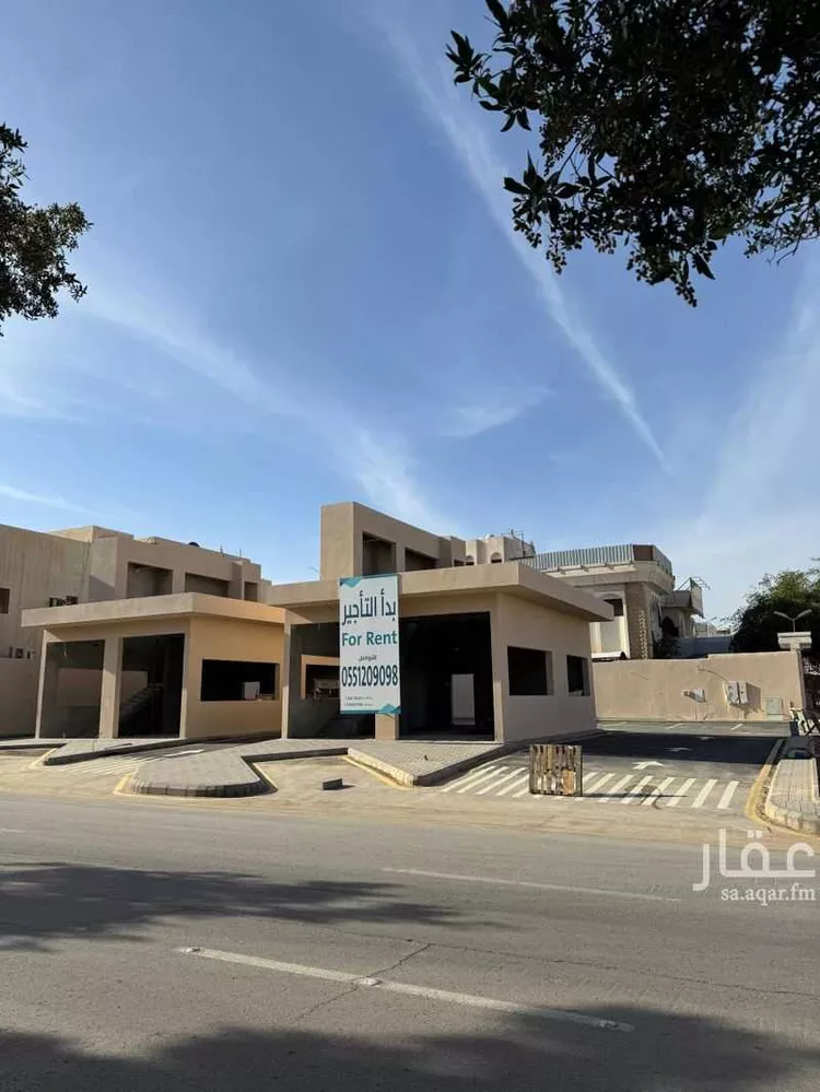 محل للإيجار في شارع الشيخ عبدالعزيز بن محمد بن علي, حي ظهرة البديعة, مدينة الرياض, منطقة الرياض صورة 2