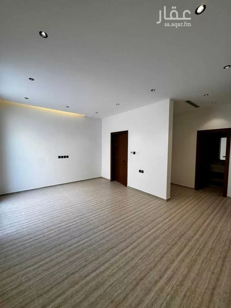 دور للبيع في شارع القريشيه, حي الياسمين, مدينة الرياض, منطقة الرياض صورة 3