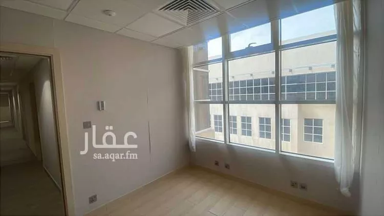 Commercial Office for Rent in Dammam Al Badi