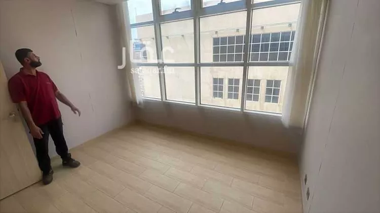 Commercial Office for Rent in Dammam Al Badi صورة 3