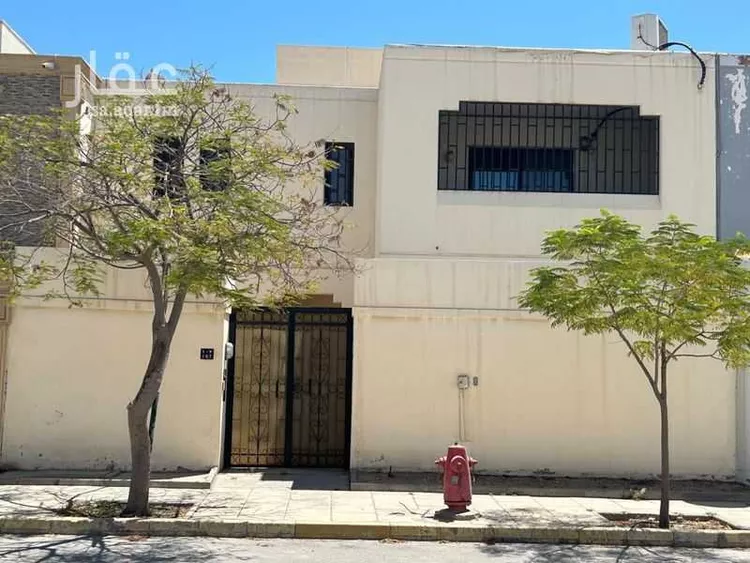 Villa for Sale in Al Jubail Al Hijaz