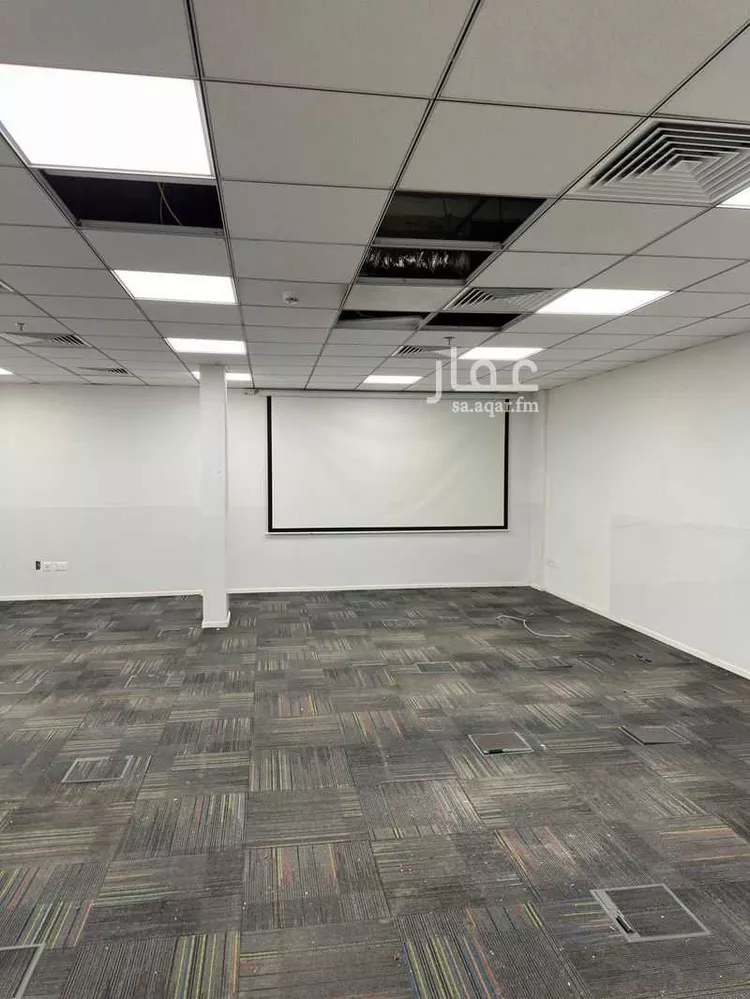 مجمع للإيجار في شارع ابي بكر الصديق الفرعي, حي النرجس, مدينة الرياض, منطقة الرياض 9