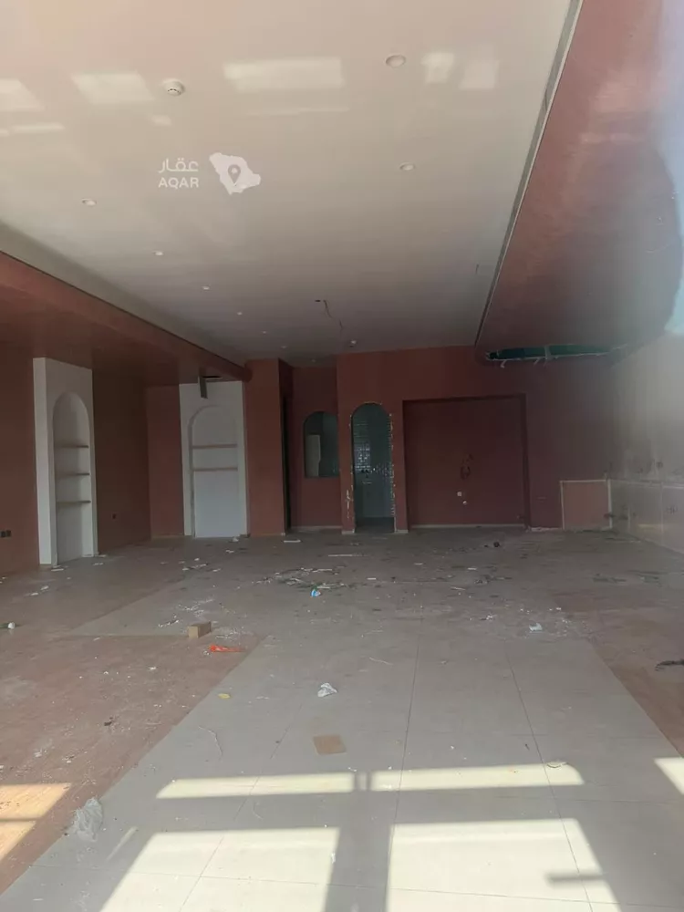 محل للإيجار في شارع ابي بكر الصديق الفرعي, حي التعاون, مدينة الرياض, منطقة الرياض 5