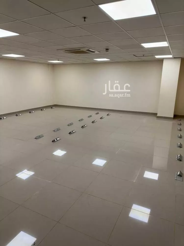 مجمع للإيجار في شارع ابي بكر الصديق الفرعي, حي النرجس, مدينة الرياض, منطقة الرياض 15