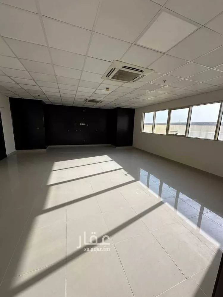 مجمع للإيجار في شارع ابي بكر الصديق الفرعي, حي النرجس, مدينة الرياض, منطقة الرياض 16
