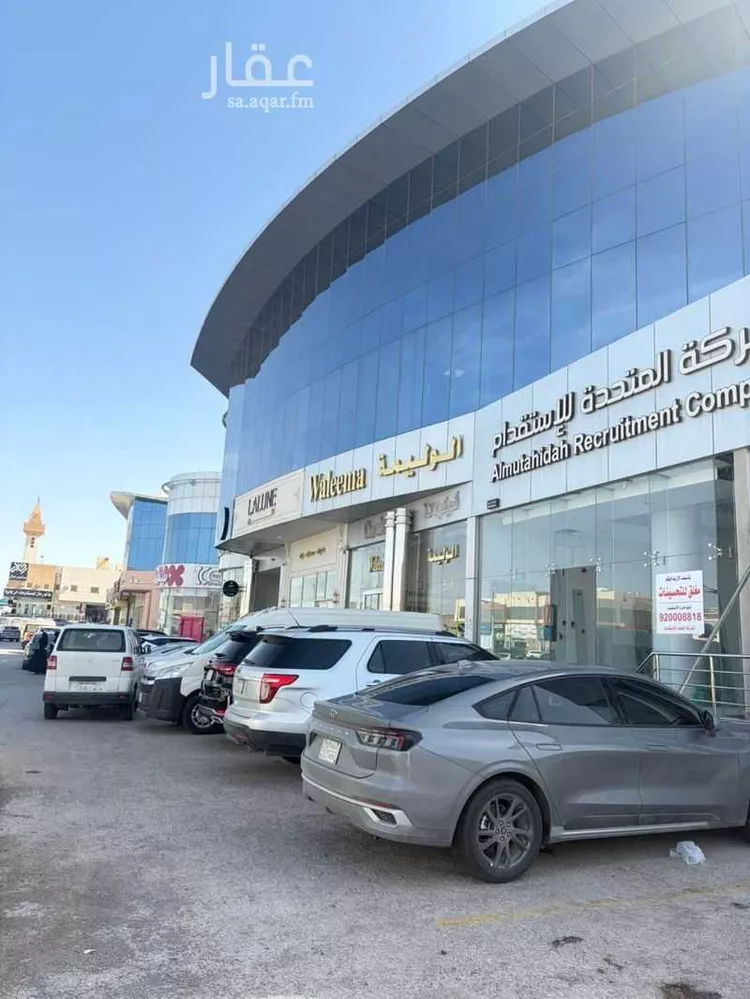 مكتب تجاري للإيجار في شارع طريق عثمان بن عفان الفرعي, حي التعاون, مدينة الرياض, منطقة الرياض 8