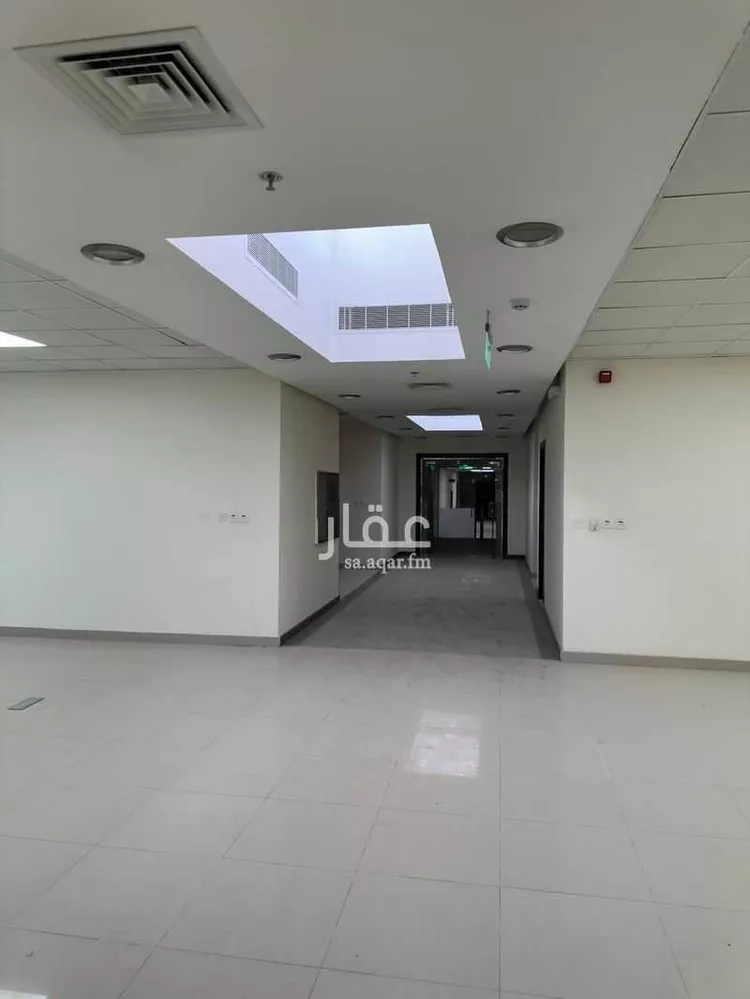 مجمع للإيجار في شارع ابي بكر الصديق الفرعي, حي النرجس, مدينة الرياض, منطقة الرياض 10