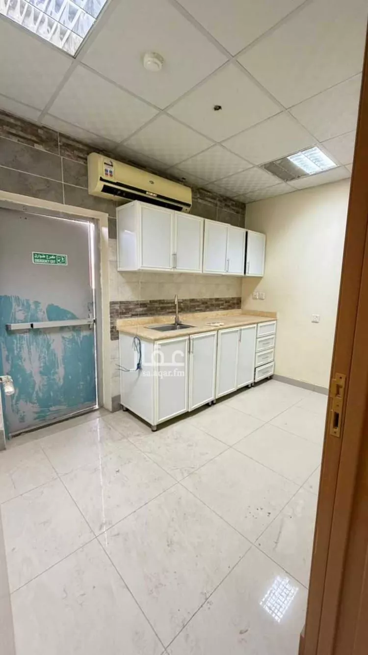 محل للإيجار في طريق ابي بكر الصديق ، حي النرجس ، الرياض ، منطقة الرياض 7