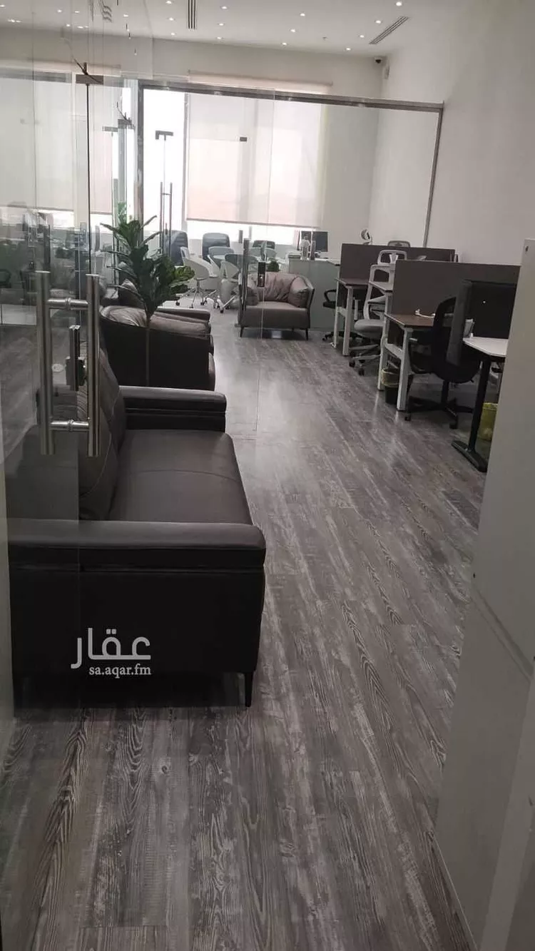 مكتب تجاري للإيجار في شارع ابي بكر الصديق الفرعي, حي النرجس, مدينة الرياض, منطقة الرياض