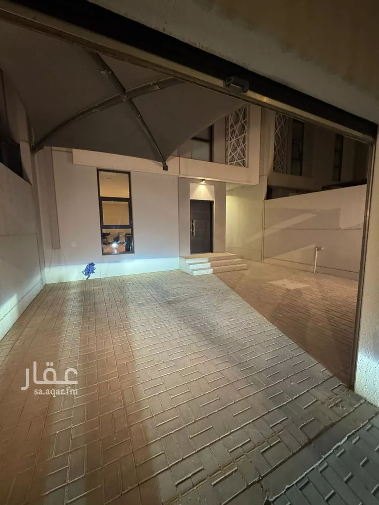 فيلا للإيجار في شارع إبراهيم الوزان, حي مطار الملك خالد الدولي, مدينة الرياض, منطقة الرياض صورة 2