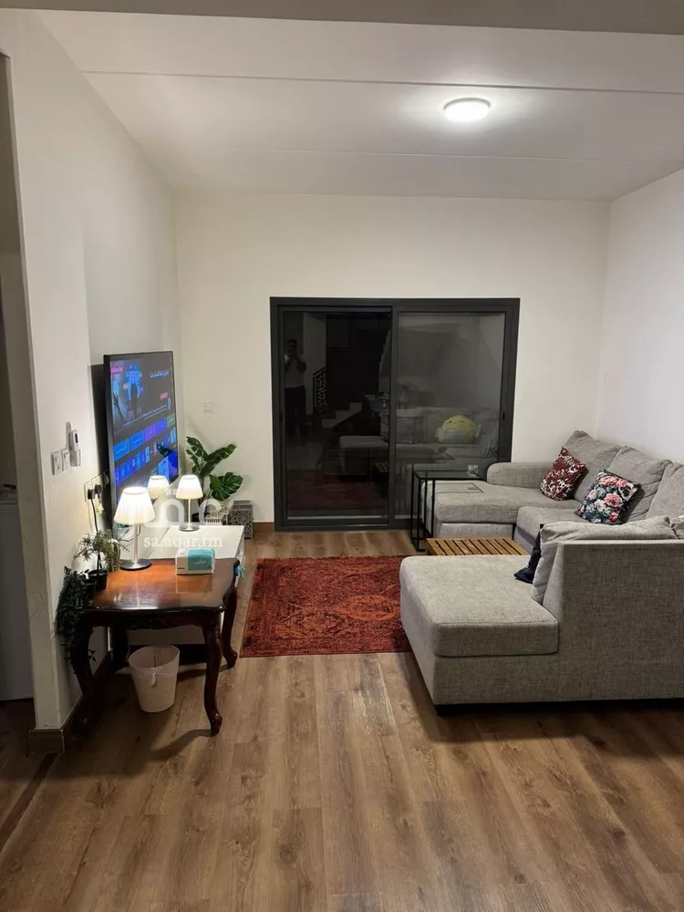 فيلا للإيجار في شارع إبراهيم الوزان, حي مطار الملك خالد الدولي, مدينة الرياض, منطقة الرياض صورة 4