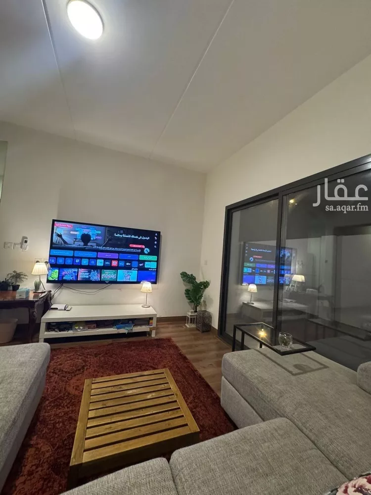 فيلا للإيجار في شارع إبراهيم الوزان, حي مطار الملك خالد الدولي, مدينة الرياض, منطقة الرياض صورة 5
