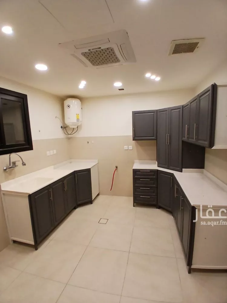شقة للإيجار في شارع علي ابن الشيخ, حي العارض, مدينة الرياض, منطقة الرياض