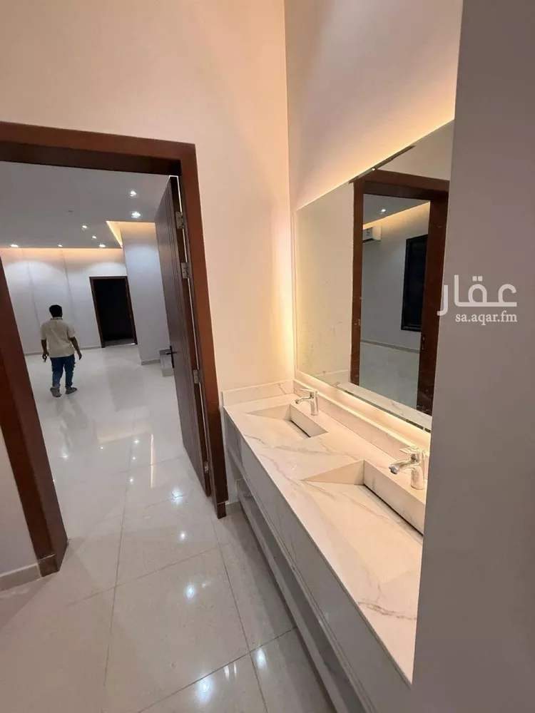 فيلا للإيجار في شارع أبي سعد بن إبراهيم, حي العارض, مدينة الرياض, منطقة الرياض 11