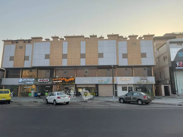 محل للإيجار في شارع عبدالله ابن ابي امية, حي الحمدانية, مدينة جدة, منطقة مكة المكرمة 3