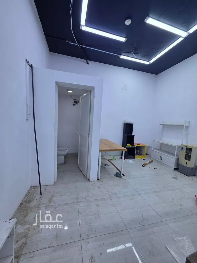 محل للإيجار في شارع الامير محمد ابن سلمان ابن عبدالعزيز, حي العقيق, مدينة الرياض, منطقة الرياض صورة 3