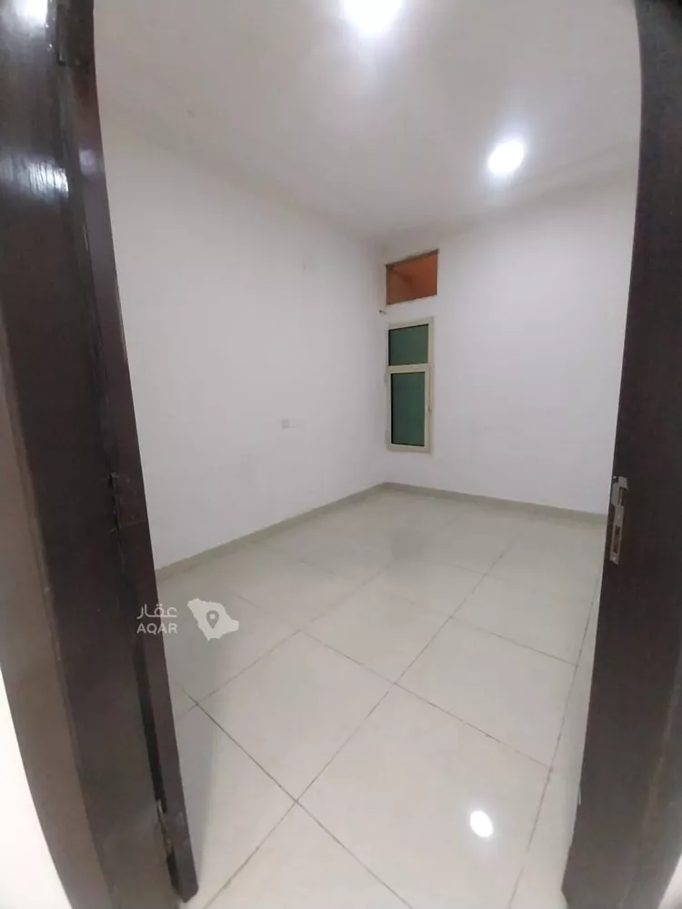 شقة للإيجار في شارع عواد, حي السويدي, مدينة الرياض, منطقة الرياض صورة 2
