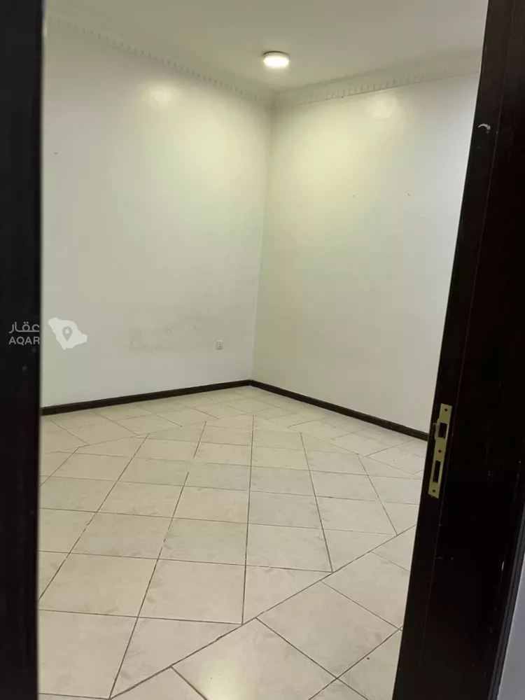 شقة للإيجار في شارع الأحمدي, حي التعاون, مدينة الرياض, منطقة الرياض 5