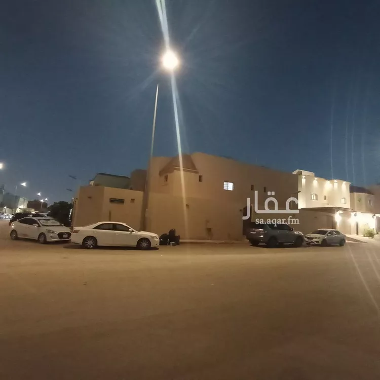 فيلا للبيع في شارع حمام الانف, حي العقيق, مدينة الرياض, منطقة الرياض صورة 4