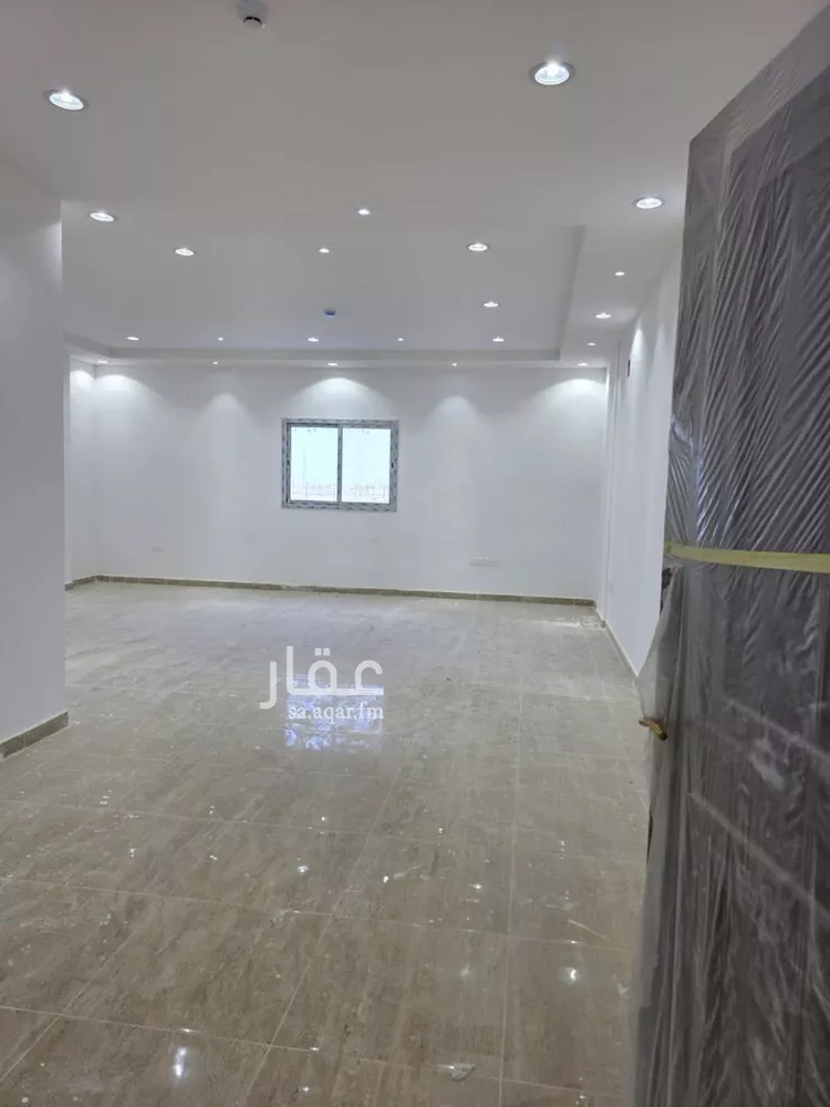 مكتب تجاري للإيجار في شارع الامير فيصل بن بندر بن عبدالعزيز, حي النرجس, مدينة الرياض, منطقة الرياض صورة 5