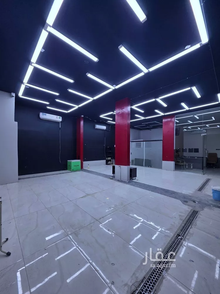 محل للإيجار في شارع الامير محمد ابن سلمان ابن عبدالعزيز, حي العقيق, مدينة الرياض, منطقة الرياض صورة 2