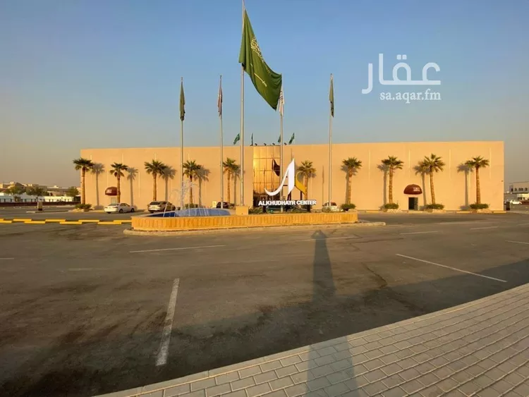 محل للإيجار في شارع الشيخ عبدالرحمن بن فريان, حي السويدي الغربي, مدينة الرياض, منطقة الرياض 16