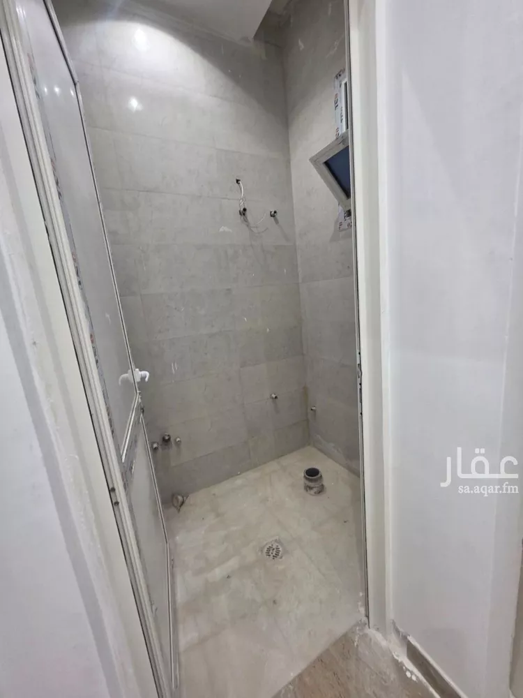 مكتب تجاري للإيجار في شارع الامير فيصل بن بندر بن عبدالعزيز, حي النرجس, مدينة الرياض, منطقة الرياض صورة 4