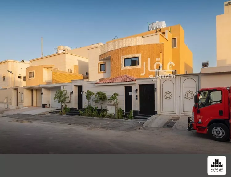 فيلا للبيع في شارع طوير, حي حطين, مدينة الرياض, منطقة الرياض صورة 2