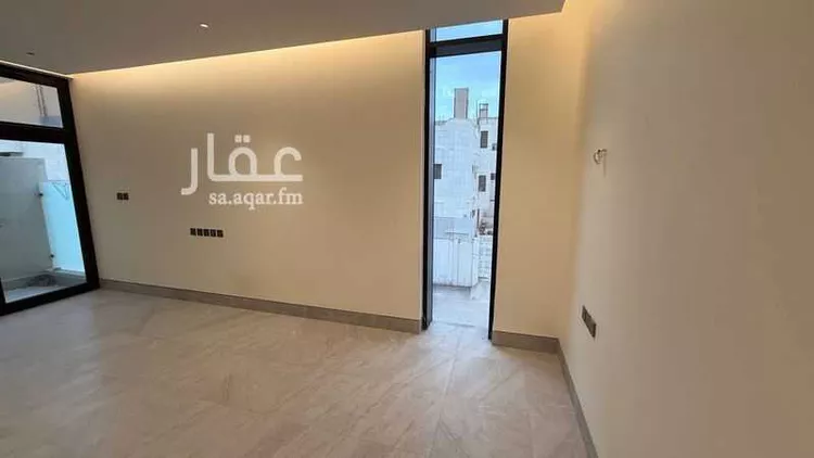 فيلا للبيع في شارع الشيخ عثمان بن إبراهيم الحقيل, حي الملك فهد, مدينة الرياض, منطقة الرياض 24