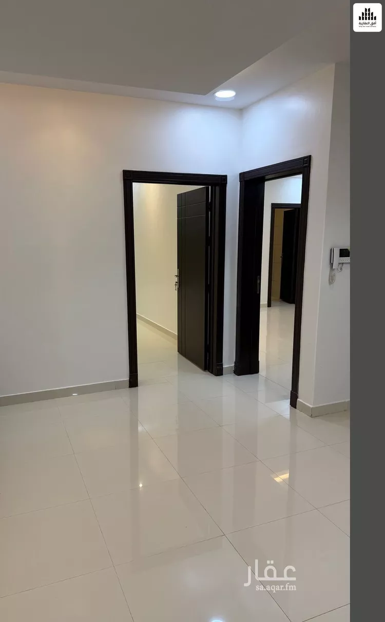 فيلا للإيجار في شارع عبدالوهاب الهادي, حي القيروان, مدينة الرياض, منطقة الرياض صورة 3
