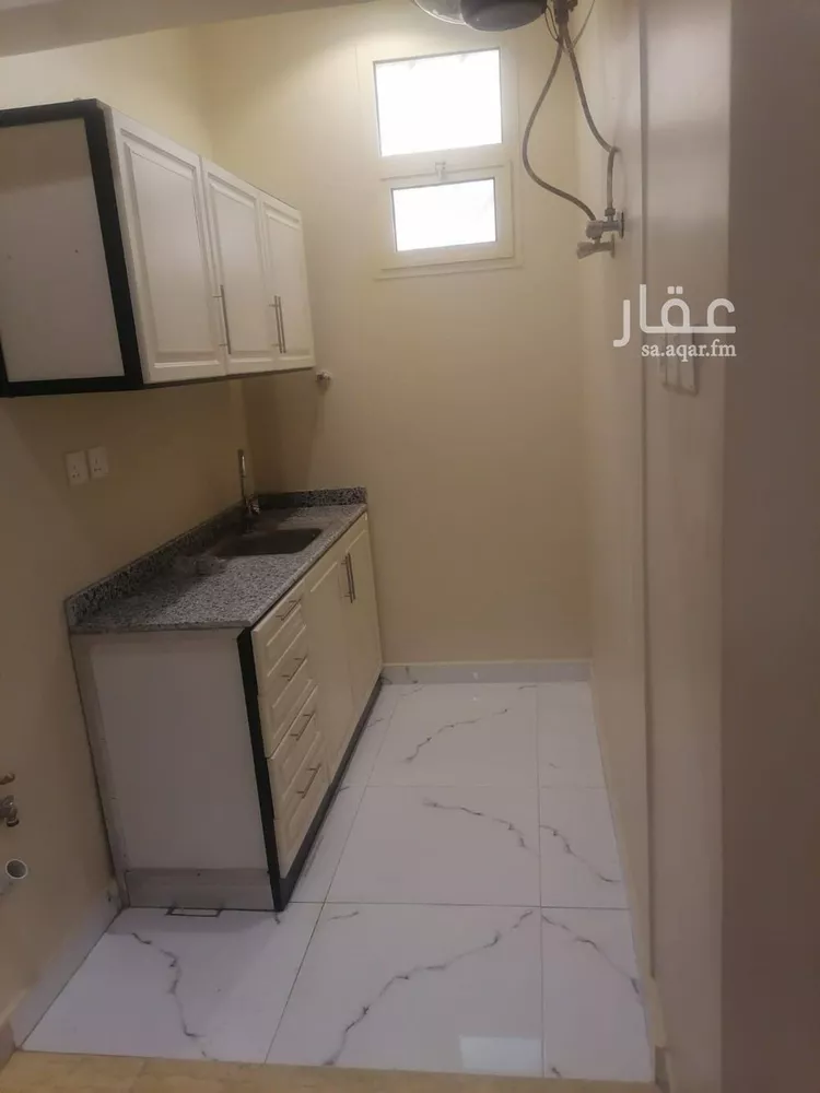 شقة للإيجار في شارع ابراهيم بن الاحمدي, حي القيروان, مدينة الرياض, منطقة الرياض صورة 4