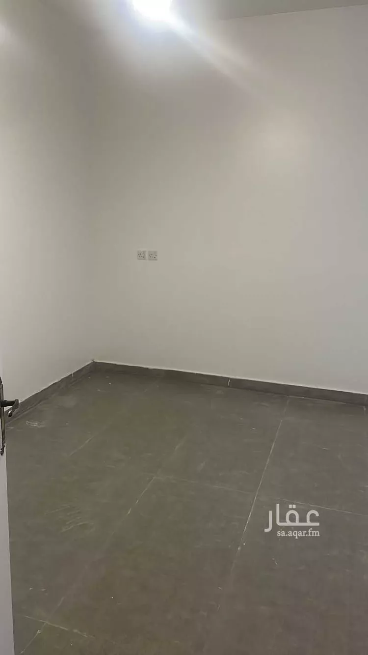 شقة للإيجار في شارع الشيخ عبدالرحمن بن عبدالله بن محمد, حي الزهرة, مدينة الرياض, منطقة الرياض صورة 4