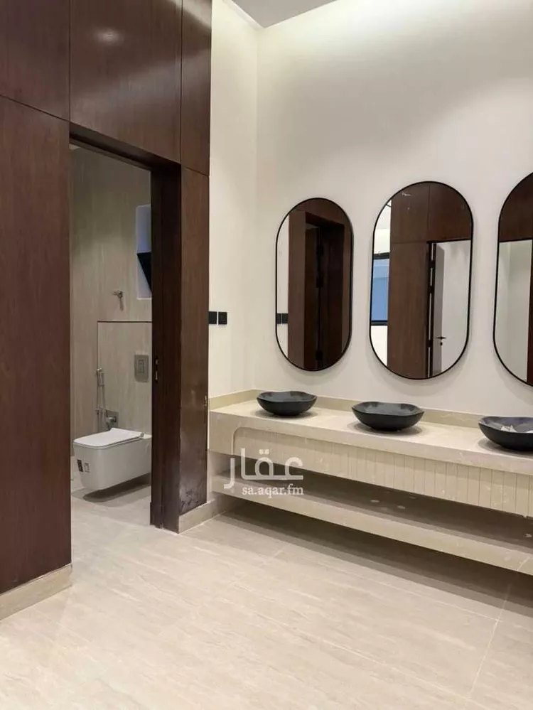 فيلا للبيع في شارع يحيى بن جزلة, حي الرمال, مدينة الرياض, منطقة الرياض صورة 5