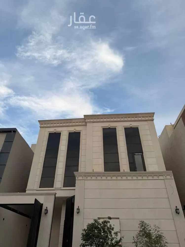 فيلا للبيع في شارع يحيى بن جزلة, حي الرمال, مدينة الرياض, منطقة الرياض صورة 3