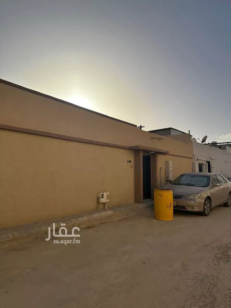 دور للبيع في شارع سلمة بنت قيس, حي الخالدية, مدينة الخرج, منطقة الرياض صورة 4