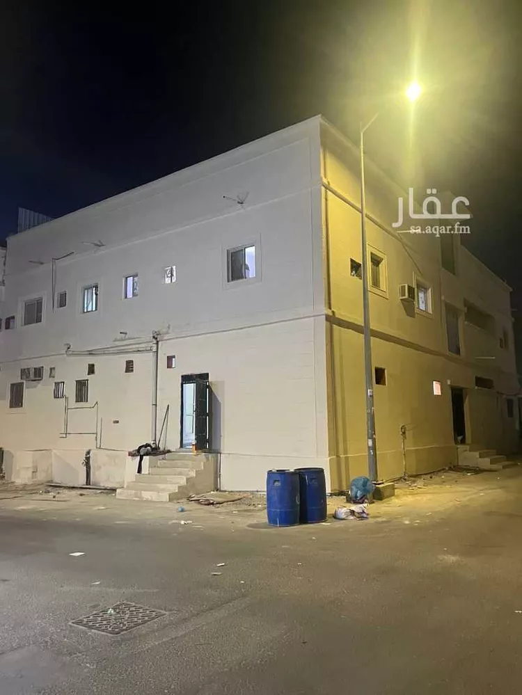 عمارة للبيع في شارع 6496687, حي الحزم الجنوبي, مدينة الاحساء, المنطقة الشرقية