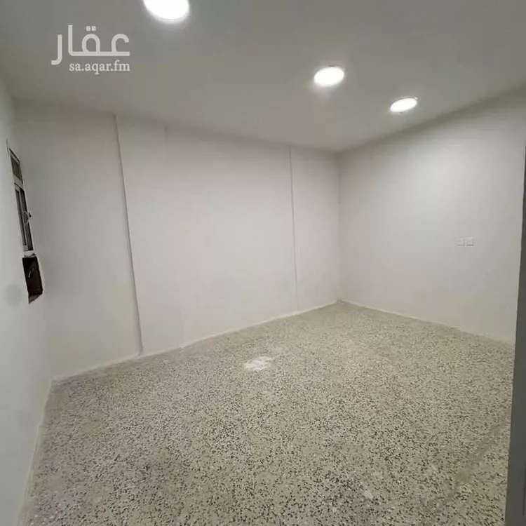 شقة للإيجار في شارع التبابعة, حي اليمامة, مدينة الرياض, منطقة الرياض 8