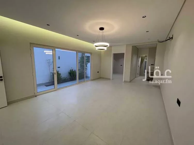 فيلا للبيع في شارع محمد بن خالد, حي العارض, مدينة الرياض, منطقة الرياض صورة 2