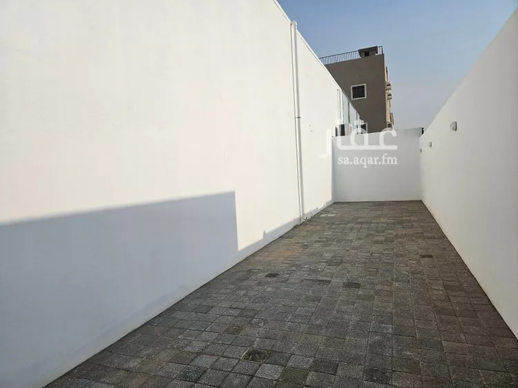 محل للإيجار في شارع عبدالله ابن عتبة, حي طيبة, مدينة جدة, منطقة مكة المكرمة صورة 2