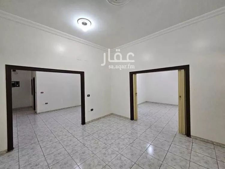 شقة للإيجار في شارع ماجد بن عبدالعزيز, حي الصفاء, مدينة جدة, منطقة مكة المكرمة صورة 4