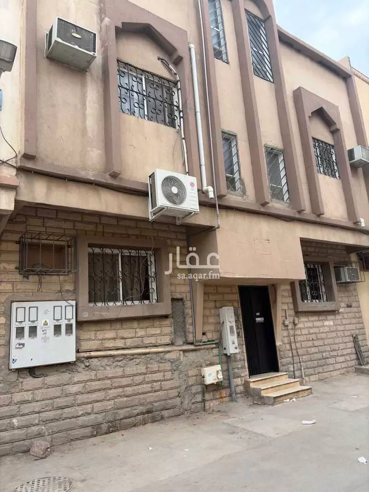 Building for Sale in Riyadh Skirinah صورة 2