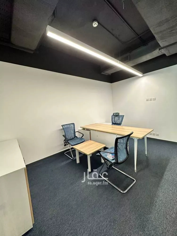 Commercial Office for Rent in Riyadh Al Wahah صورة 4