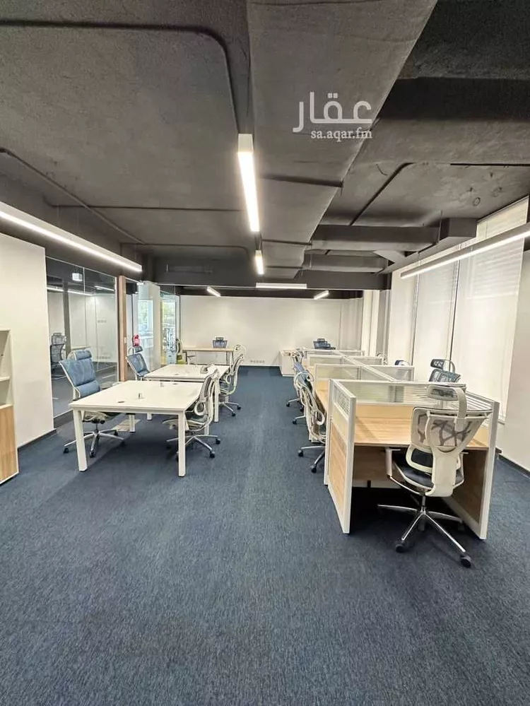 مكتب تجاري للإيجار في شارع ابي بكر الصديق الفرعي, حي الملك سلمان, مدينة الرياض, منطقة الرياض 12